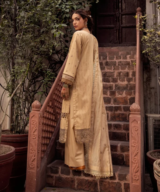 Libas Studios NAGMA 3 piece women Lawn suits by SAFA NOOR LS SN-052402 01