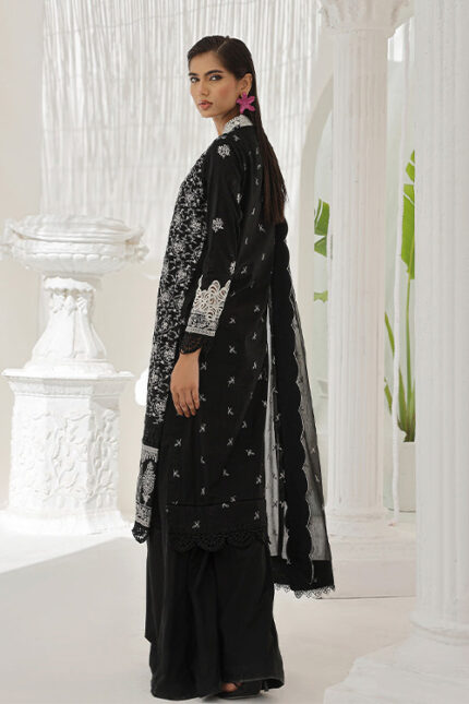 ChikanKari Lawn Embroidered Suit