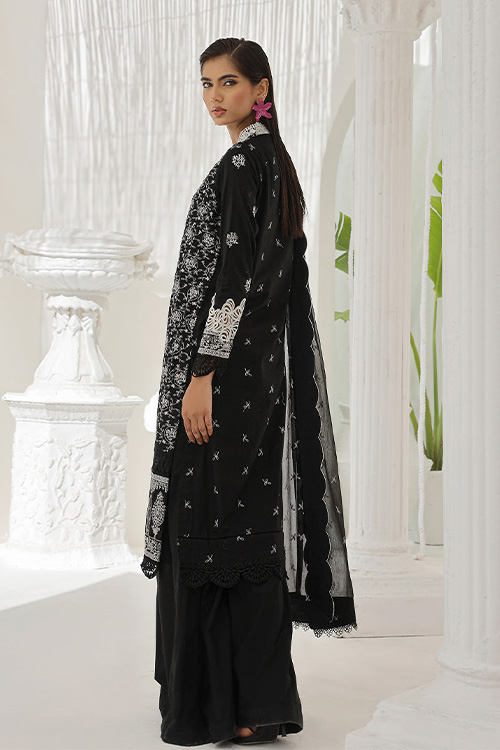 ChikanKari Lawn Embroidered Suit