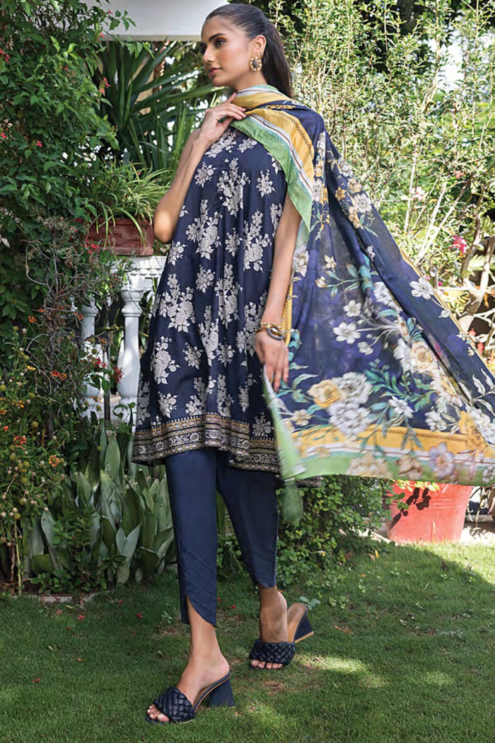 Lakhanay Printed suits