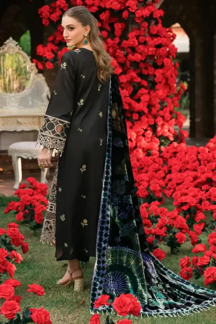 Mahnur Nazakat Luxury Winter'24 D-12 NYRA