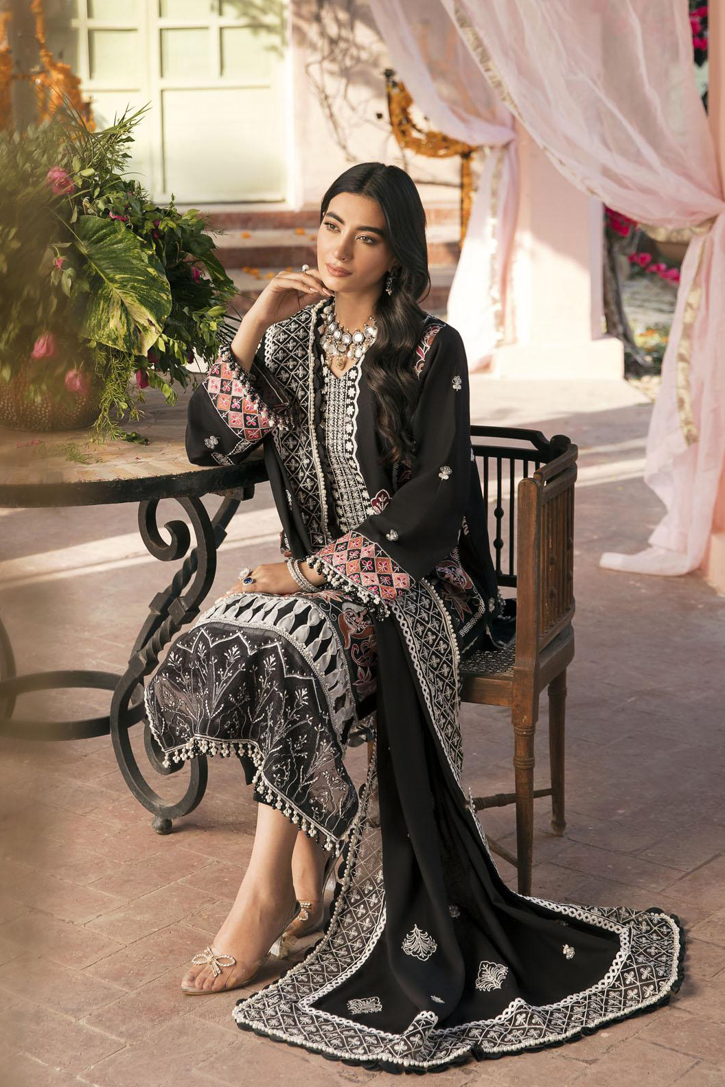 Bandhan By Parishay Embroidered Karandi Suits Unstitched 3 Piece PRS22B Sehar - Winter Collection