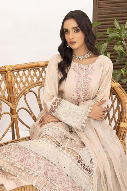 Kastoori By Awwal Embroidered Viscose