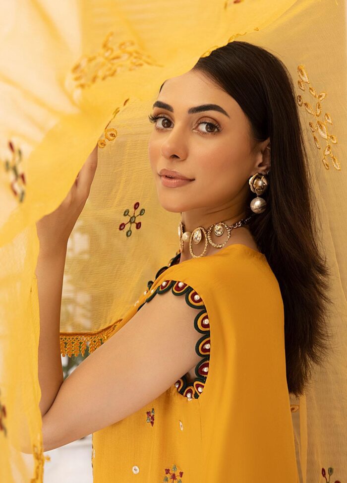 Kastoori By Awwal Embroidered Viscose D-02